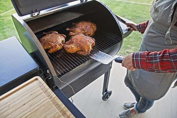 Camp Chef SmokePro DLX Pellet Grill
