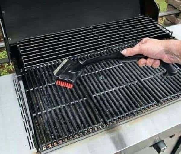 how to clean cast Iron grill grates weber