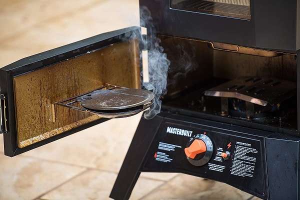 What Are Users Saying About Masterbuilt MB20051316 Propane Smoker