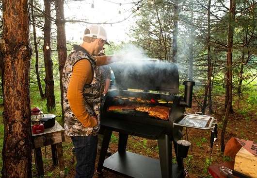 Pit Boss Sportsman 1100 Review