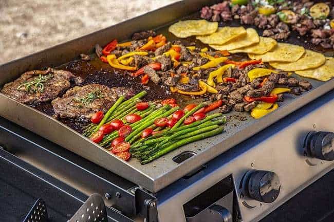 What is the Key Features of PB757GD 4 Burner LP Gas Griddle