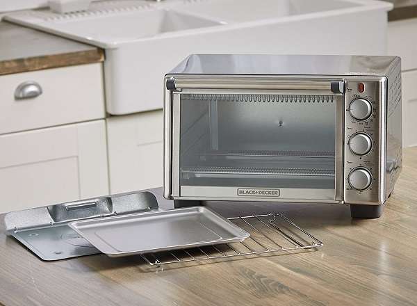 What Are The Key Features Of BLACK+DECKER TO2050S 6-Slice Toaster Oven